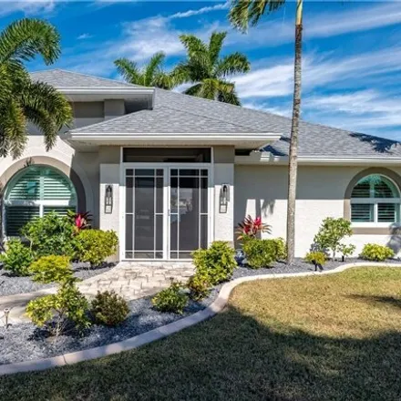 Image 3 - 321 Southeast 6th Street, Cape Coral, FL 33990, USA - House for sale
