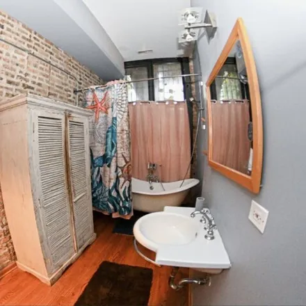 Image 3 - 2027 West North Avenue, Chicago, IL 60622, USA - House for rent