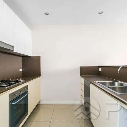 Image 2 - Mahroot Street, Botany NSW 2019, Australia - Apartment for rent
