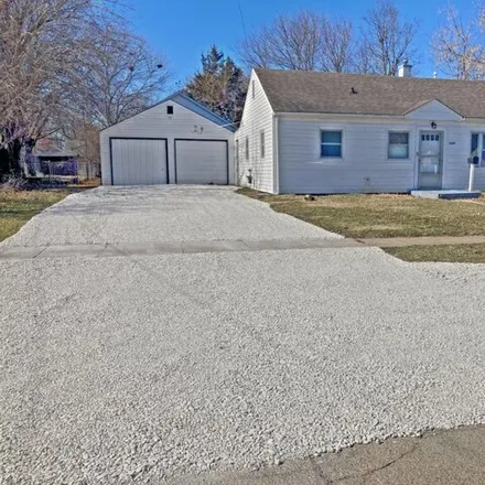Buy this 3 bed house on 1485 North 5th Street in Chillicothe, Peoria County