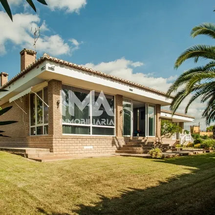 Buy this 4 bed house on l'Eliana in Valencian Community, Spain