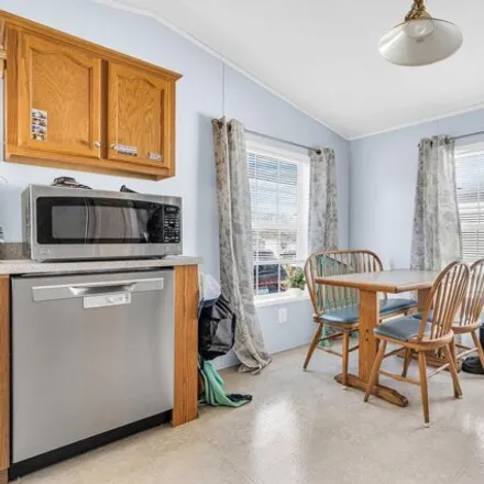 Image 7 - 19 Blackberry Place, Kittery, ME 03904, USA - Apartment for sale