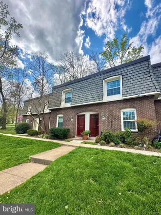 Rent this 2 bed townhouse on 8198 Kingsway Court in West Springfield, Fairfax County