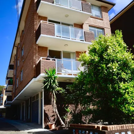 Image 4 - 28 Beach Street, Coogee NSW 2031, Australia - Apartment for rent