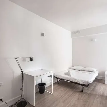 Image 4 - 35 Rue Pergolèse, 75116 Paris, France - Apartment for rent