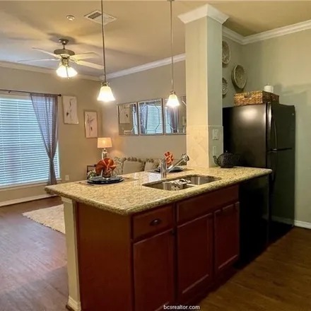 Image 4 - South Harvey Mitchell Parkway, College Station, TX 77842, USA - Condo for rent