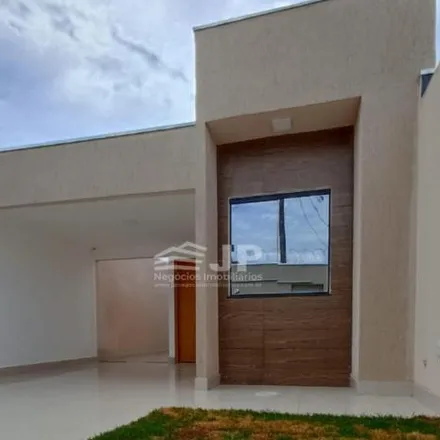 Buy this 2 bed house on Rua Lagoa das Garças in Carmelo, Montes Claros - MG