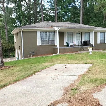 Buy this 3 bed house on 1082 27th Avenue North in West Highlands, Hueytown