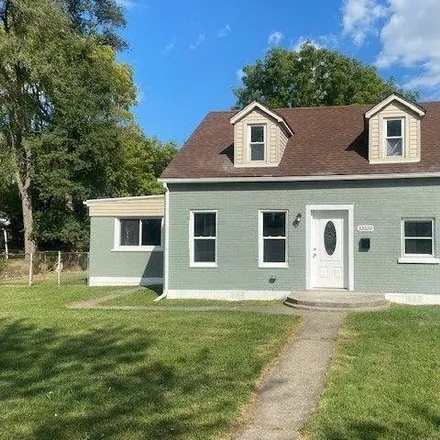 Buy this 4 bed house on 32600 Ruehle Avenue in Warren, MI 48093