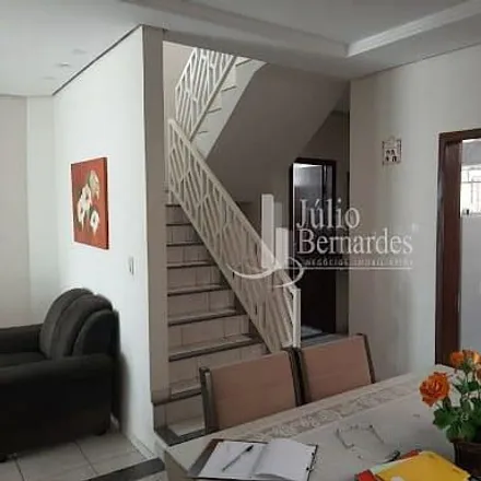Buy this 4 bed house on Avenida Tito Versiane dos Anjos in Augusta Mota, Montes Claros - MG