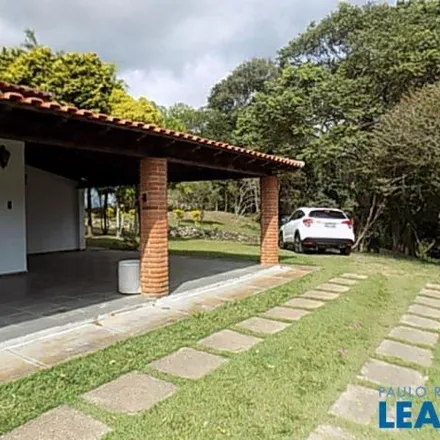 Buy this 6 bed house on Rodovia Engenheiro Renê Benedito Silva in Chácaras Monte Serrat, Itapevi - SP