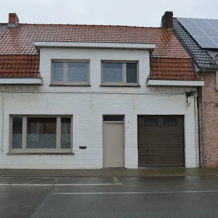 Rent this 3 bed apartment on Sint-Denijseweg in 8500 Kortrijk, Belgium