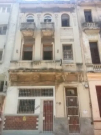 Rent this 8 bed house on Colón