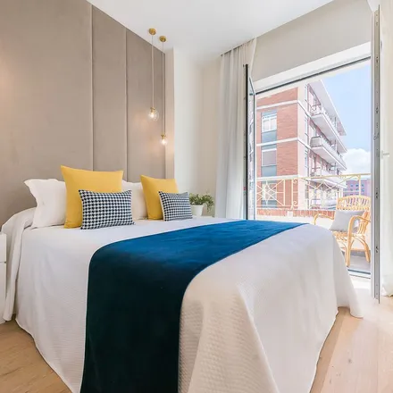 Image 6 - Calle de Modesto Lafuente, 20, 28010 Madrid, Spain - Apartment for rent