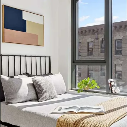 Image 8 - 2750 Frederick Douglass Boulevard, New York, NY 10039, USA - Apartment for rent