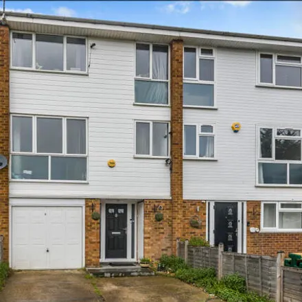 Buy this 4 bed townhouse on Cromer Road in London, EN5 5JU