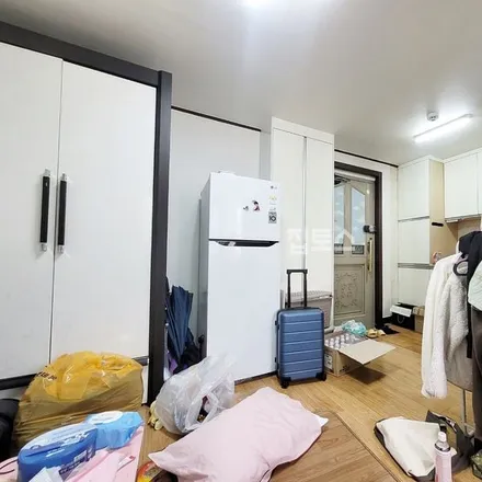 Rent this studio apartment on 서울특별시 광진구 군자동 367-12