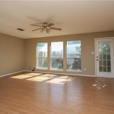 Image 4 - 7531 Kings Trl, Fort Worth, Texas, 76133 - House for rent