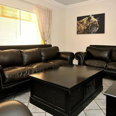 Image 4 - Brummeria Road, Lydiana, Pretoria, 0184, South Africa - Apartment for rent