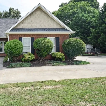 Buy this 4 bed house on 4193 Bates Pike Southeast in Cleveland, TN 37323