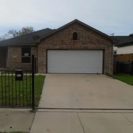 Buy this 4 bed house on 1326 Strickland Street in Oak Cliff, Dallas