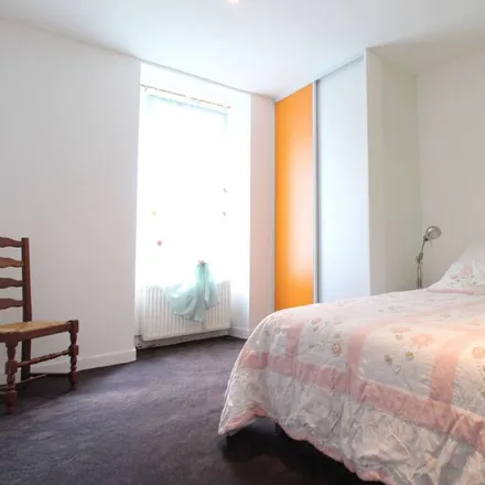 Rent this 2 bed townhouse on Chemillé in Rue de la Gare, 49120 Cension