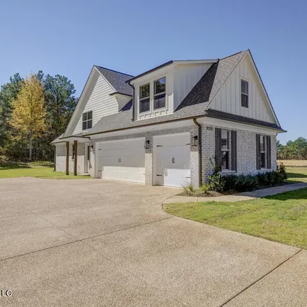 Image 2 - 3498 Marcia Louise Drive, Southaven, MS 38672, USA - House for sale