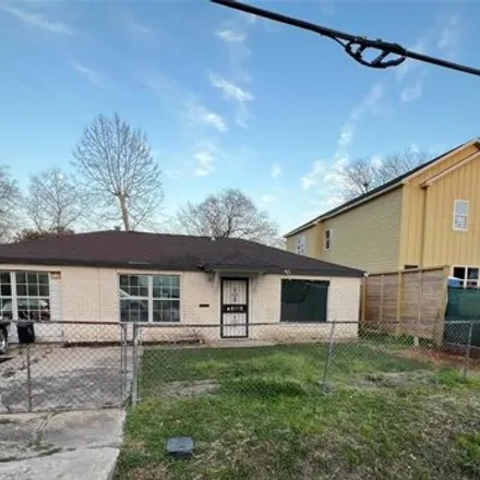 Buy this 2 bed house on 4138 Castor Street in Houston, TX 77022