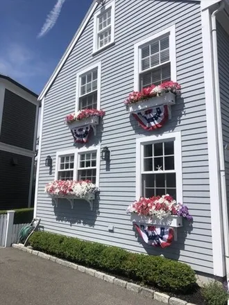 Image 1 - 150 Front Street, Marblehead, MA 01945, USA - House for sale