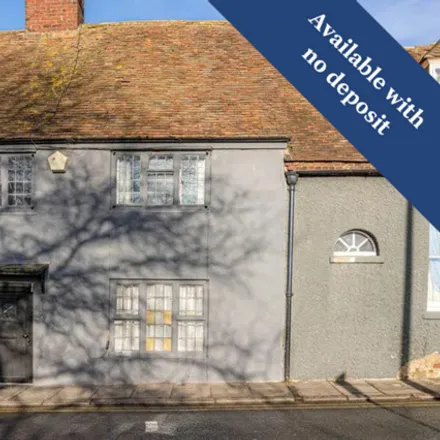 Rent this 2 bed townhouse on Barton Court Grammar School in Longport, Canterbury