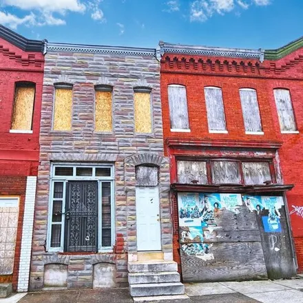 Buy this studio house on 2720 Pennsylvania Avenue in Baltimore, MD 21217