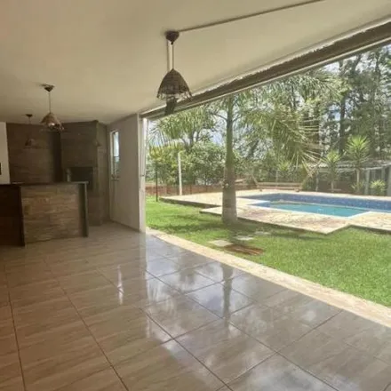 Rent this 3 bed house on Avenida Antonino Vieira do Amaral in Residencial Primavera, Araçoiaba da Serra - SP