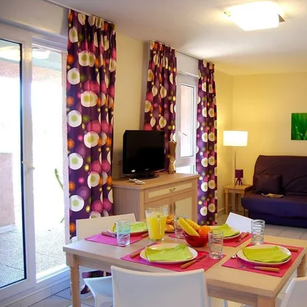 Rent this 2 bed condo on Toulouse Rive Gauche in Toulouse, Haute-Garonne