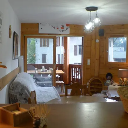 Rent this 2 bed apartment on 74340 Samoëns