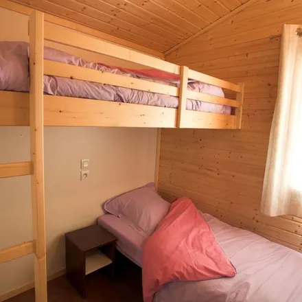 Rent this 2 bed house on 35350 Saint-Méloir-des-Ondes