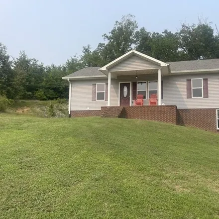 Image 2 - 1001 Apache Drive, New Johnsonville, Humphreys County, TN 37134, USA - House for sale