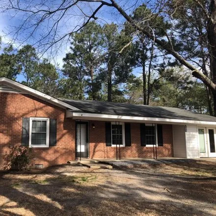 Rent this 4 bed house on 36104 US 1 Hwy in Aberdeen, North Carolina