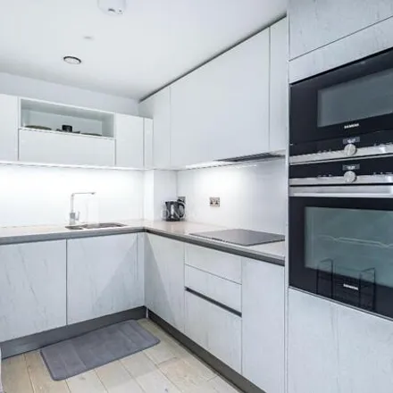 Image 7 - Montgomery House, 135 Harrow Road, London, W2 1JP, United Kingdom - Apartment for sale