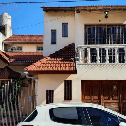 Buy this 4 bed house on Falucho in Quilmes Este, 1878 Quilmes