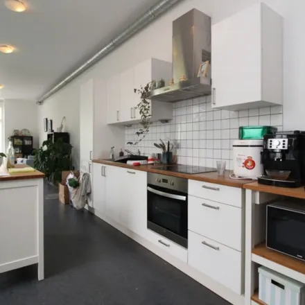 Rent this 1 bed apartment on Avenue Jupiter - Jupiterlaan 63 in 1190 Forest - Vorst, Belgium