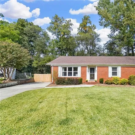 Buy this 3 bed house on 4504 Rockford Court in Charlotte, NC 28209