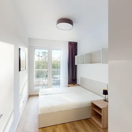 Rent this 2 bed apartment on Vysočanská in 190 00 Prague, Czechia