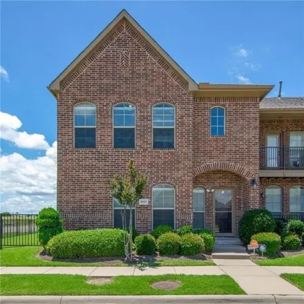 Rent this 3 bed house on 4104 Comanche Drive in Carrollton, TX 75010