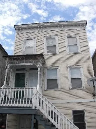 Rent this 2 bed house on 1532 West Diversey Parkway in Chicago, IL 60657