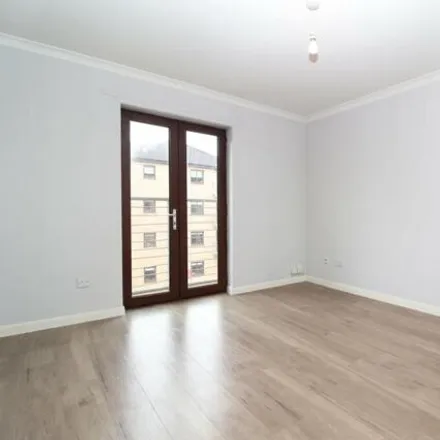 Image 2 - St Georges Road / Gladstone Street, St. George's Road, Queen's Cross, Glasgow, G3 6JP, United Kingdom - Apartment for rent