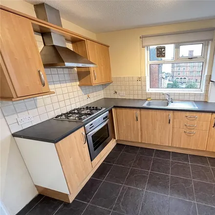 Image 3 - Constable Road, Cobbold Road, Walton, IP11 7JB, United Kingdom - Apartment for rent