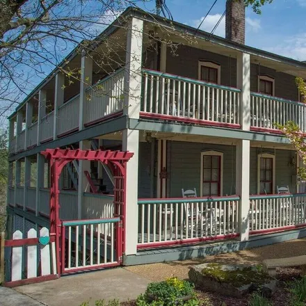 Rent this 1 bed apartment on Eureka Springs in AR, 72632