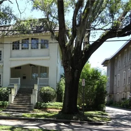 Rent this 3 bed condo on 539 Broadway Street in New Orleans, LA 70125