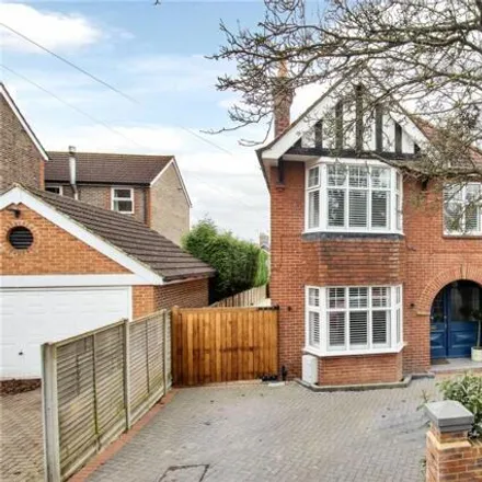 Buy this 4 bed house on Woodfield Road in Tonbridge, TN9 2LL