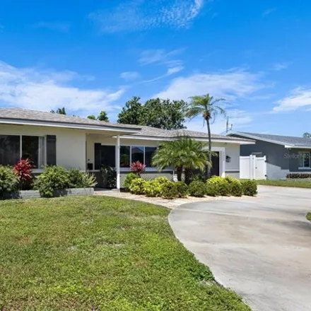 Buy this 3 bed house on 2341 South Shore Drive Southeast in Saint Petersburg, FL 33705